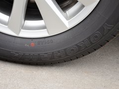 2013款 2.0L 自动 四驱尊贵型