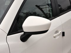 2013款 2.0L 自动 四驱尊贵型