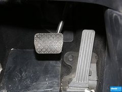 2013款 2.0L 自动 四驱尊贵型