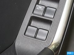 2013款 2.0L 自动 四驱尊贵型