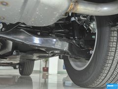2013款 2.0L 自动 四驱尊贵型