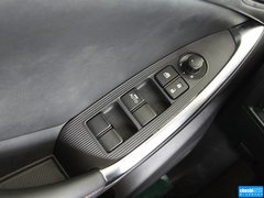 2013款 2.0L 自动 四驱尊贵型