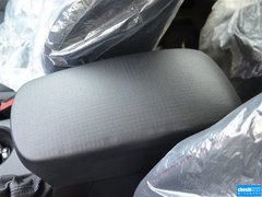 2013款 2.0L 自动 四驱尊贵型