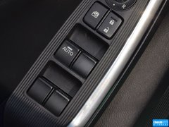 2013款 2.0L 自动 四驱尊贵型