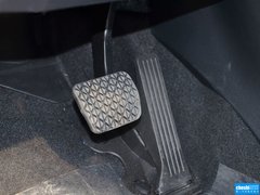 2013款 2.0L 自动 四驱尊贵型