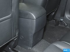 2013款 2.0L 自动 四驱尊贵型