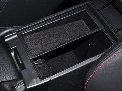 2013款 2.5L 自动 四驱旗舰型