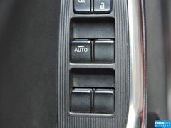 2013款 2.5L 自动 四驱旗舰型