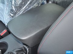 2013款 2.5L 自动 四驱旗舰型