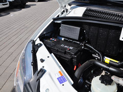 2014款 傲运通 2.5L 手动 短轴中顶