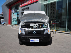2014款 傲运通 2.5L 手动 短轴中顶