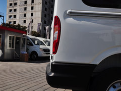 2014款 傲运通 2.5L 手动 短轴中顶