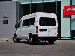 2014款 傲运通 2.5L 手动 短轴中顶