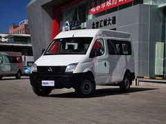 2014款 傲运通 2.5L 手动 短轴中顶