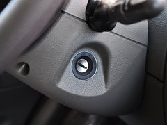 2014款 傲运通 2.5L 手动 短轴中顶