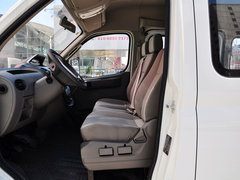 2014款 傲运通 2.5L 手动 短轴中顶