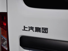 2014款 傲运通 2.5L 手动 短轴中顶