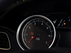 2013款 2.0L 自动 天窗经典2周年纪念版