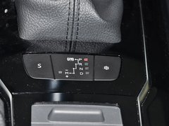 2013款 2.0L 自动 天窗经典2周年纪念版