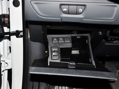 2013款 2.0L 自动 天窗经典2周年纪念版