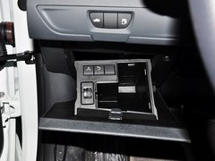 2013款 2.0L 自动 天窗经典2周年纪念版