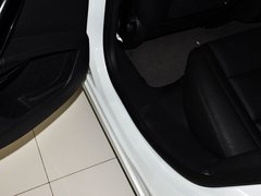 2013款 2.0L 自动 天窗经典2周年纪念版