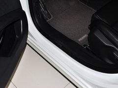 2013款 2.0L 自动 天窗经典2周年纪念版