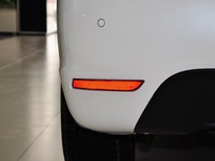 2013款 2.0L 自动 天窗经典2周年纪念版