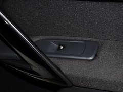 2013款 2.0L 自动 天窗经典2周年纪念版