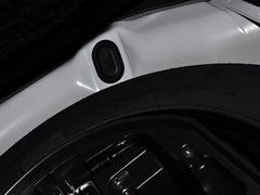2013款 2.0L 自动 天窗经典2周年纪念版