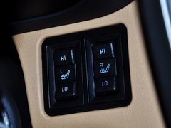 2013款 1.6L 手動 DVVT 豪華型 賀歲版 5座