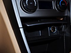 2013款 1.6L 手動 DVVT 豪華型 賀歲版 5座