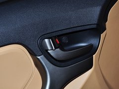 2013款 1.6L 手动 DVVT 豪华型 贺岁版 5座