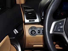 2013款 1.6L 手动 DVVT 豪华型 贺岁版 5座