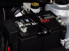2013款 1.6L 手动 DVVT 豪华型 贺岁版 5座