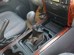 2013款 征途 2.4L MC1030QNFR4