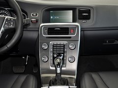 2014款 T5 2.0T 自动 智逸版