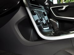 2014款 T5 2.0T 自动 智逸版