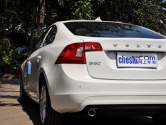 2014款 T5 2.0T 自动 智逸版