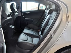 2014款 T5 2.0T 自动 智逸版