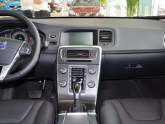 2014款 T5 2.0T 自动 智逸版