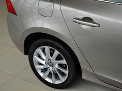 沃尔沃S60（进口） 2014款 T5 2.0T 自动 智逸版