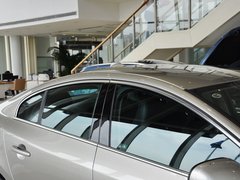 2014款 T5 2.0T 自动 智逸版