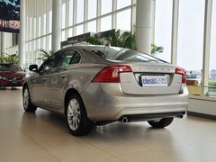 2014款 T5 2.0T 自动 智逸版