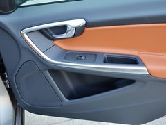 2014款 T5 2.0T 自动 智雅版