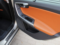 2014款 T5 2.0T 自动 智雅版