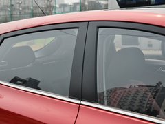 2013款 1.5T 自动 炫酷型