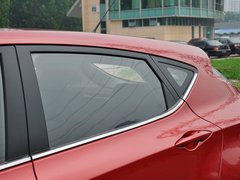 2013款 1.5T 自动 炫酷型
