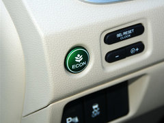 2013款 1.8L CVT 豪华版 5座