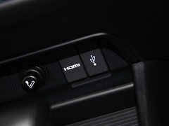 2013款 1.8L CVT 豪华版 6座